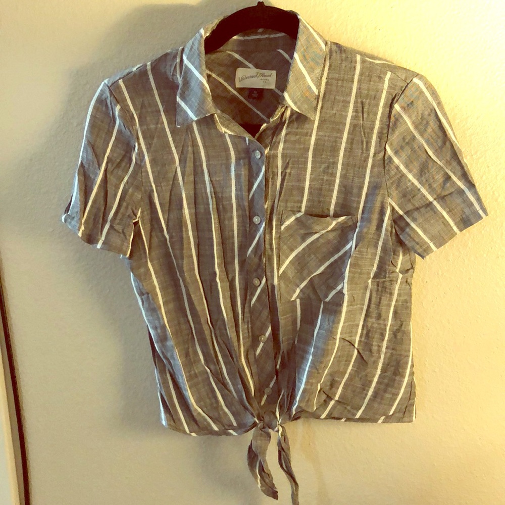 Button down linen top